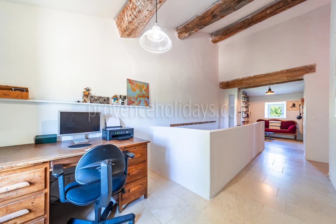 8 - Characterful mas in Cavaillon: Villa: Interior