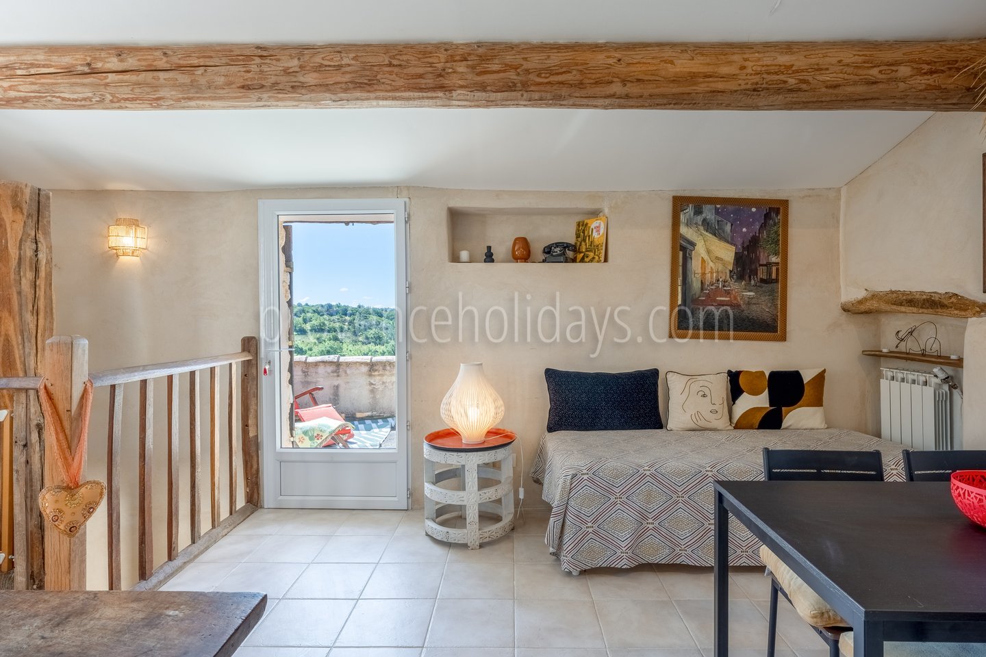 25 - Mas des Brumes: Villa: Interior