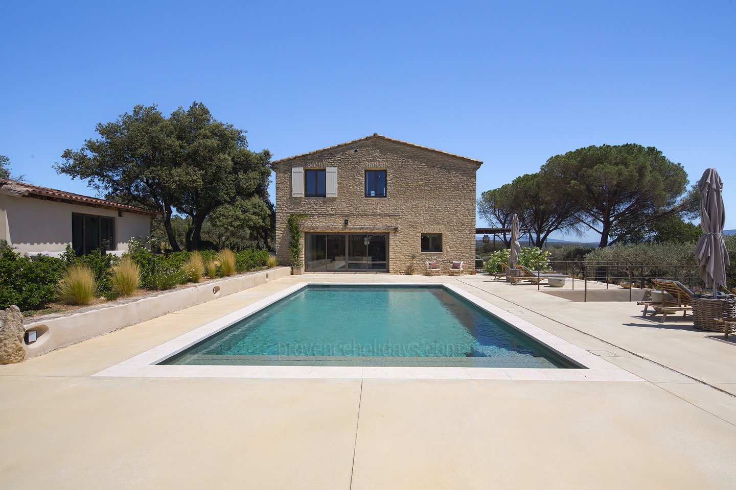 25 - Escapade en Luberon: Villa: Pool