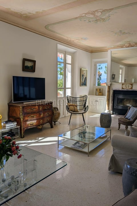 18 - Villa Cap d\'Antibes: Villa: Interior