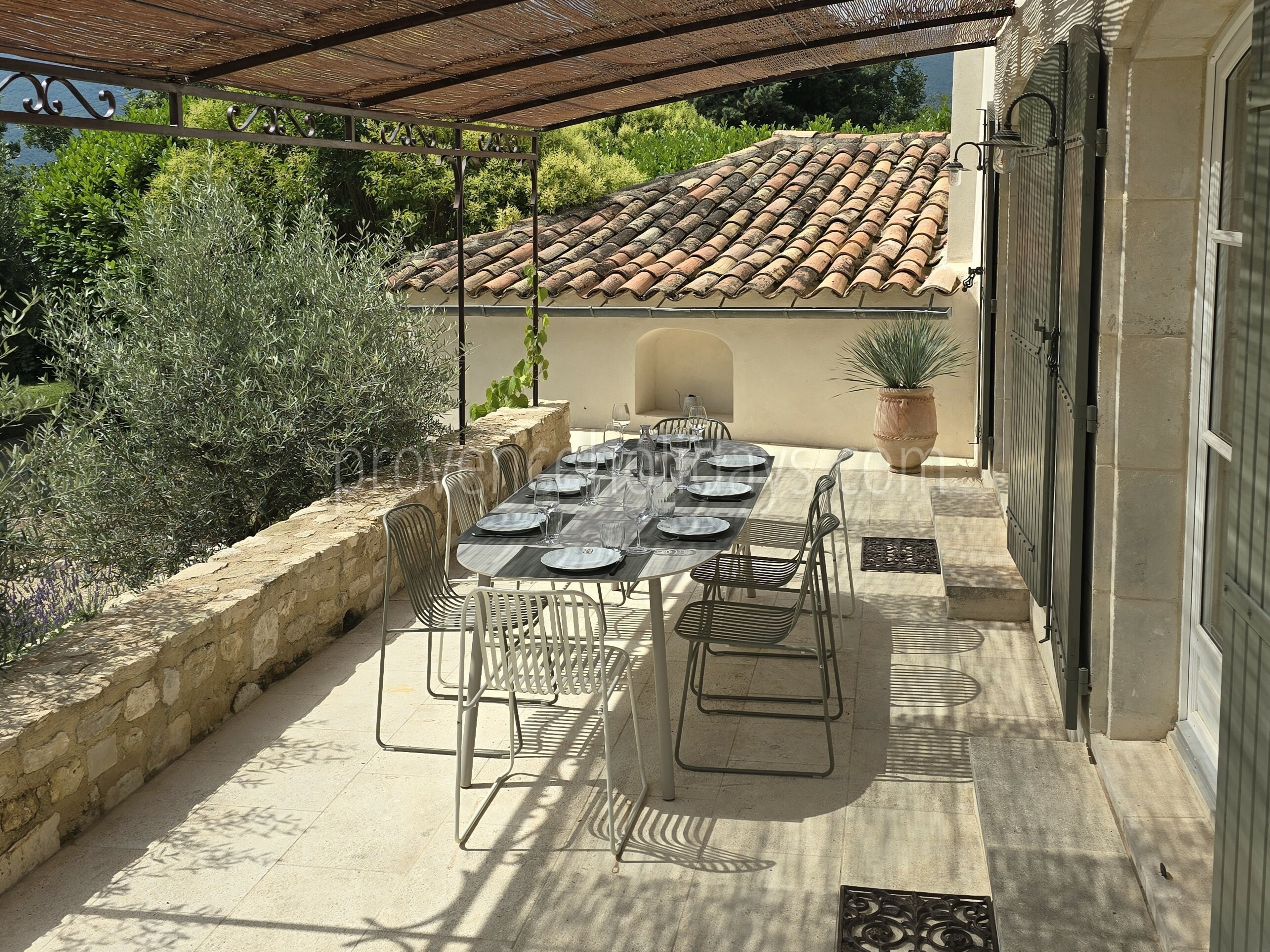 49 - Mas Cerisiers: Villa: Exterior