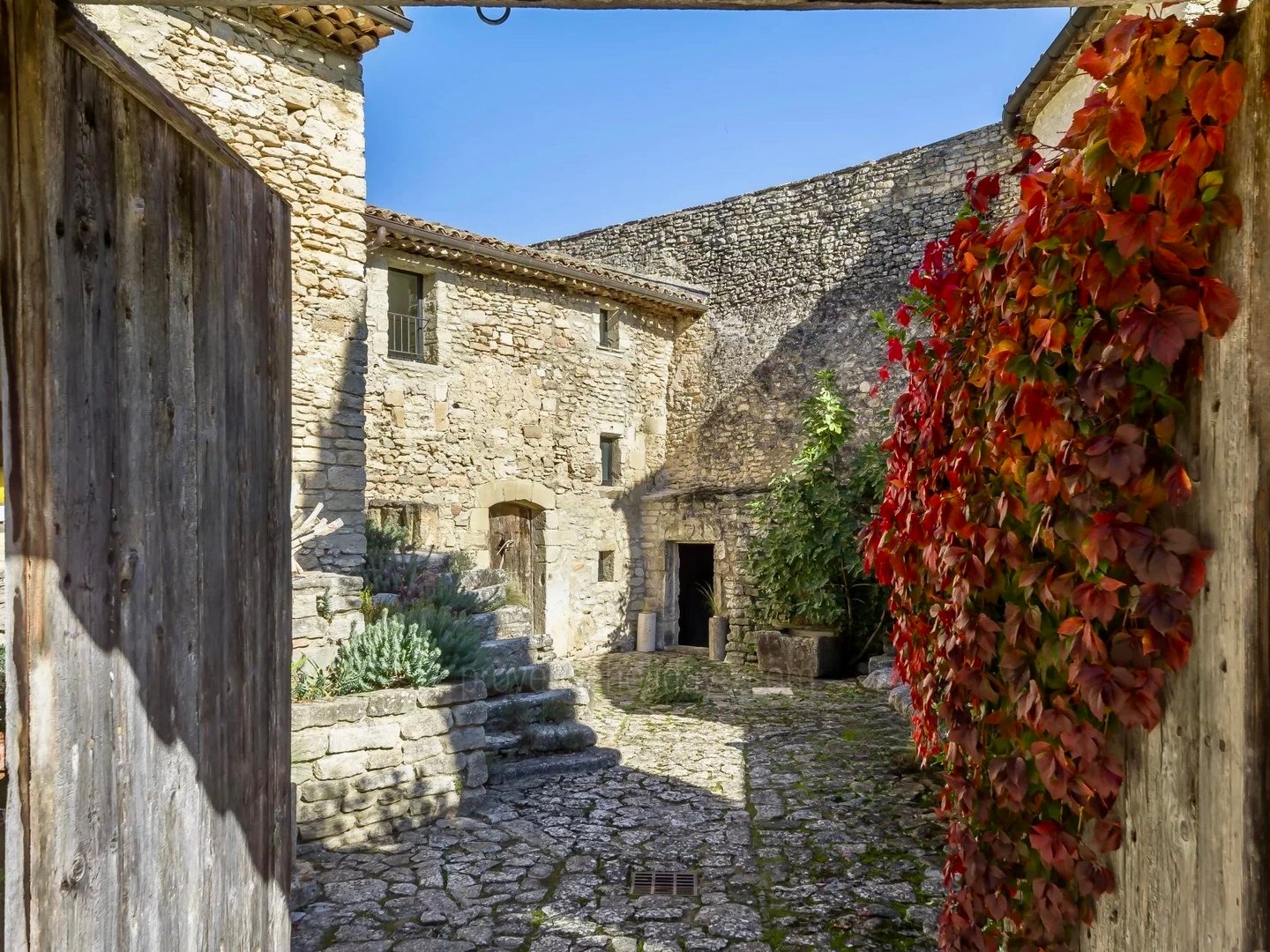 2 - Le Vallon Secret: Villa: Exterior