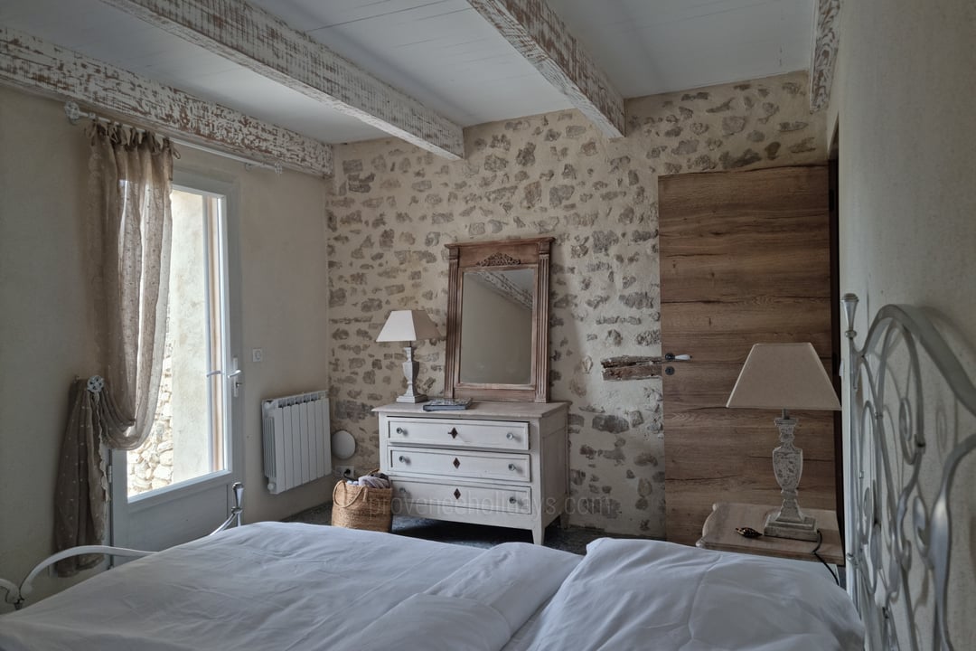 37 - Mas Cerisiers: Villa: Bedroom