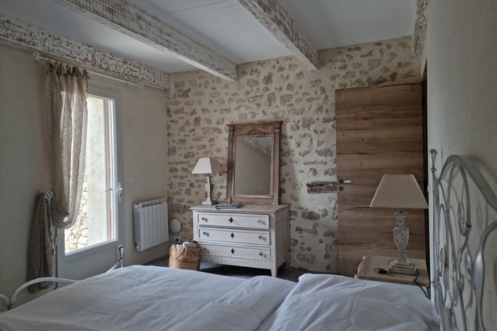 37 - Mas Cerisiers: Villa: Bedroom