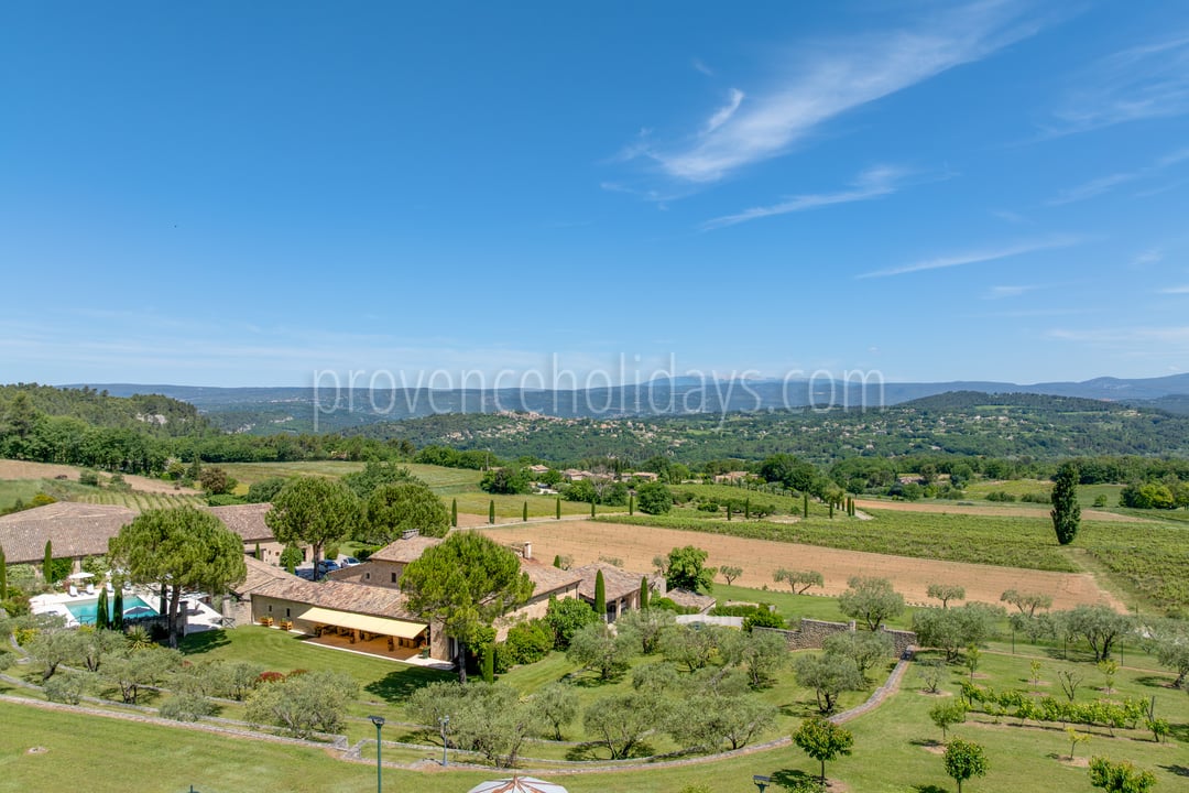 3 - Le Mas de Goult (24): Villa: Exterior