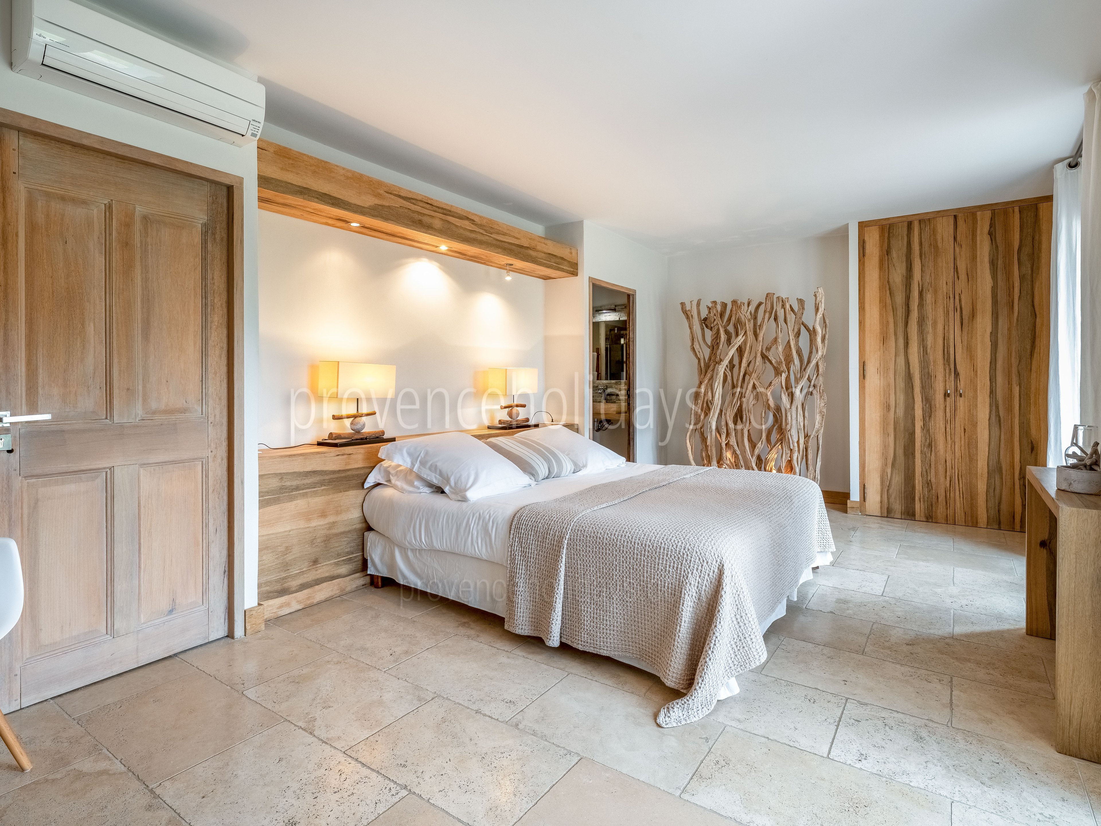 41 - Mas des Vignes: Villa: Bedroom