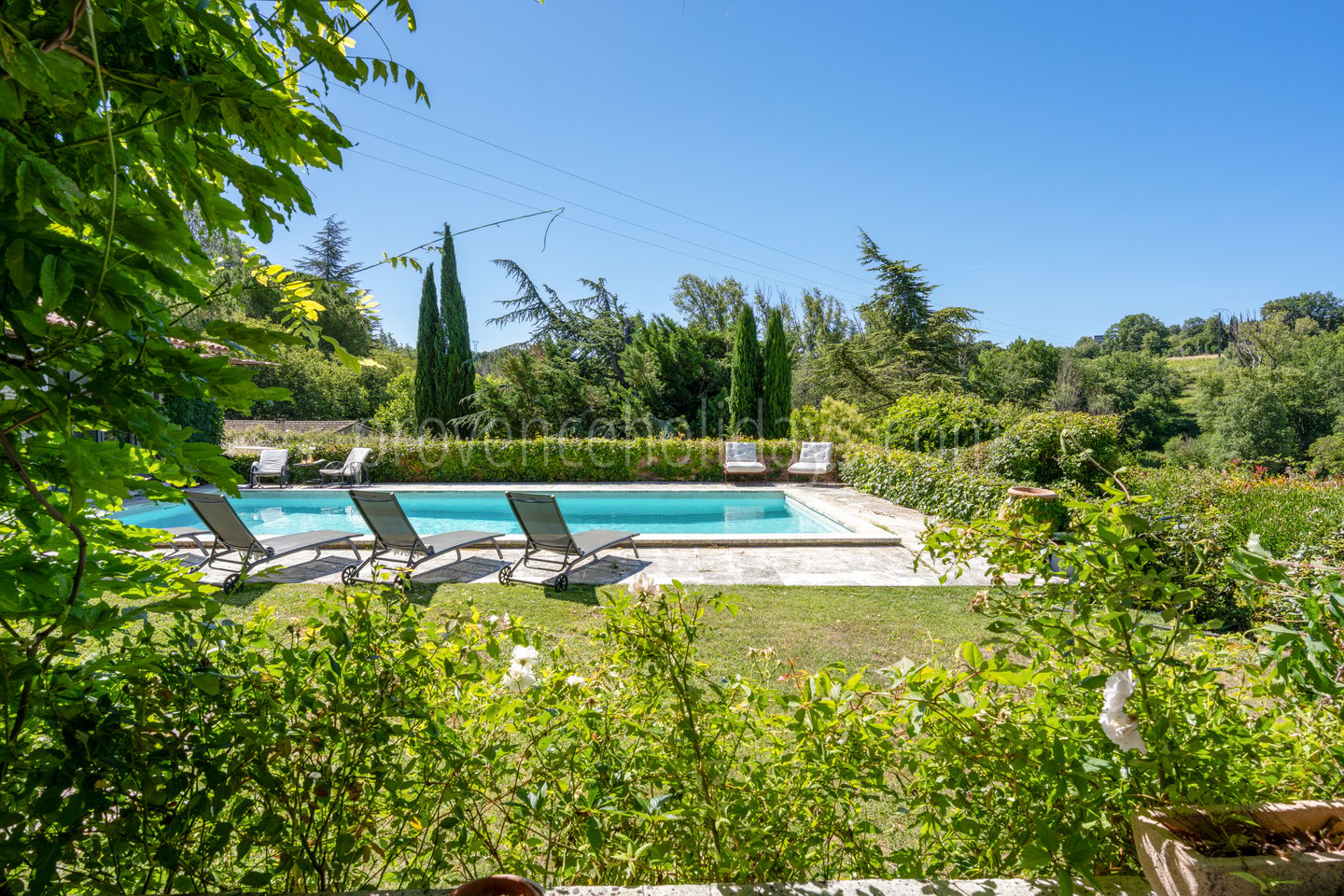 48 - L’Aube Provençale: Villa: Exterior