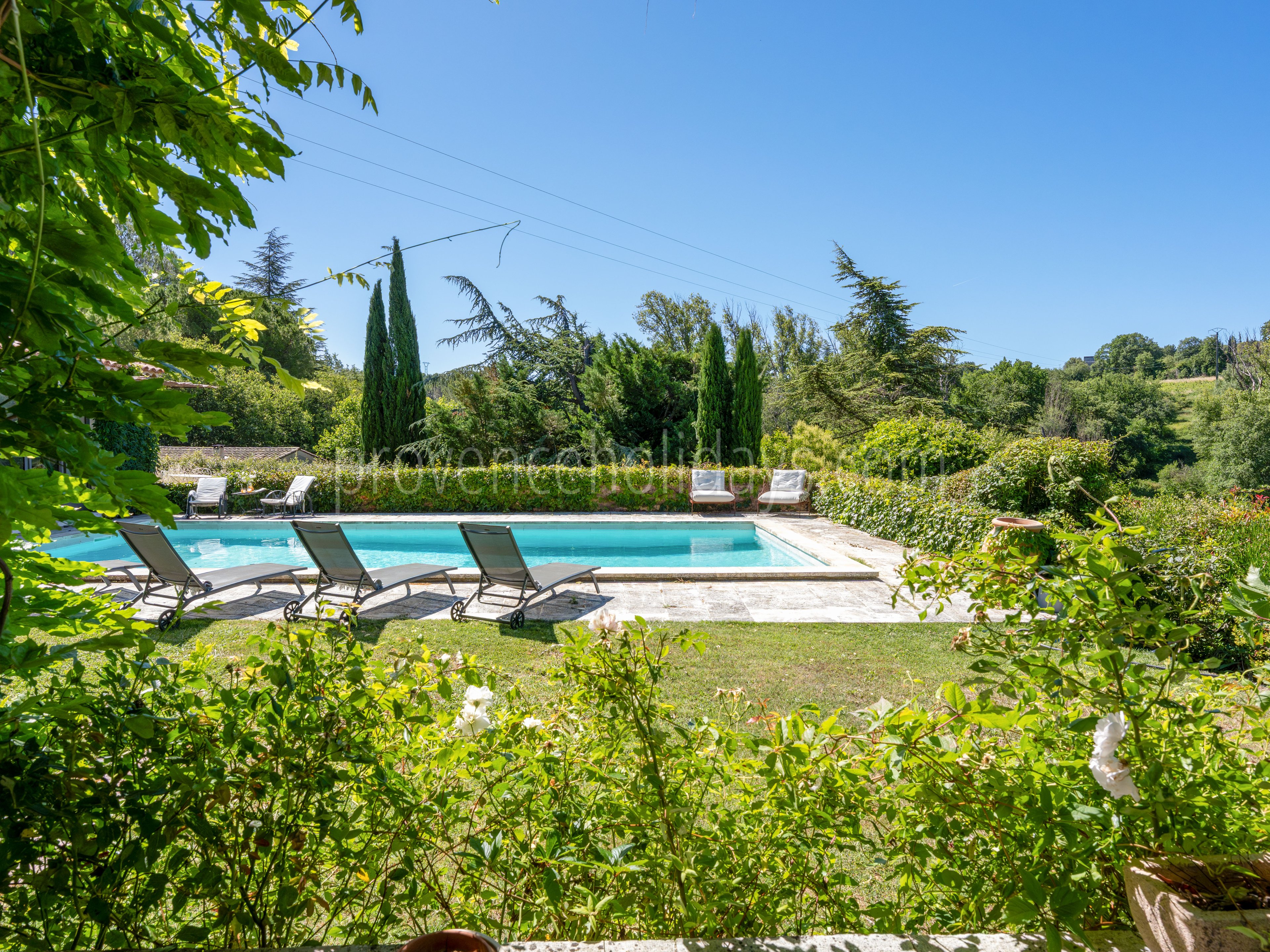 43 - L’Aube Provençale: Villa: Exterior