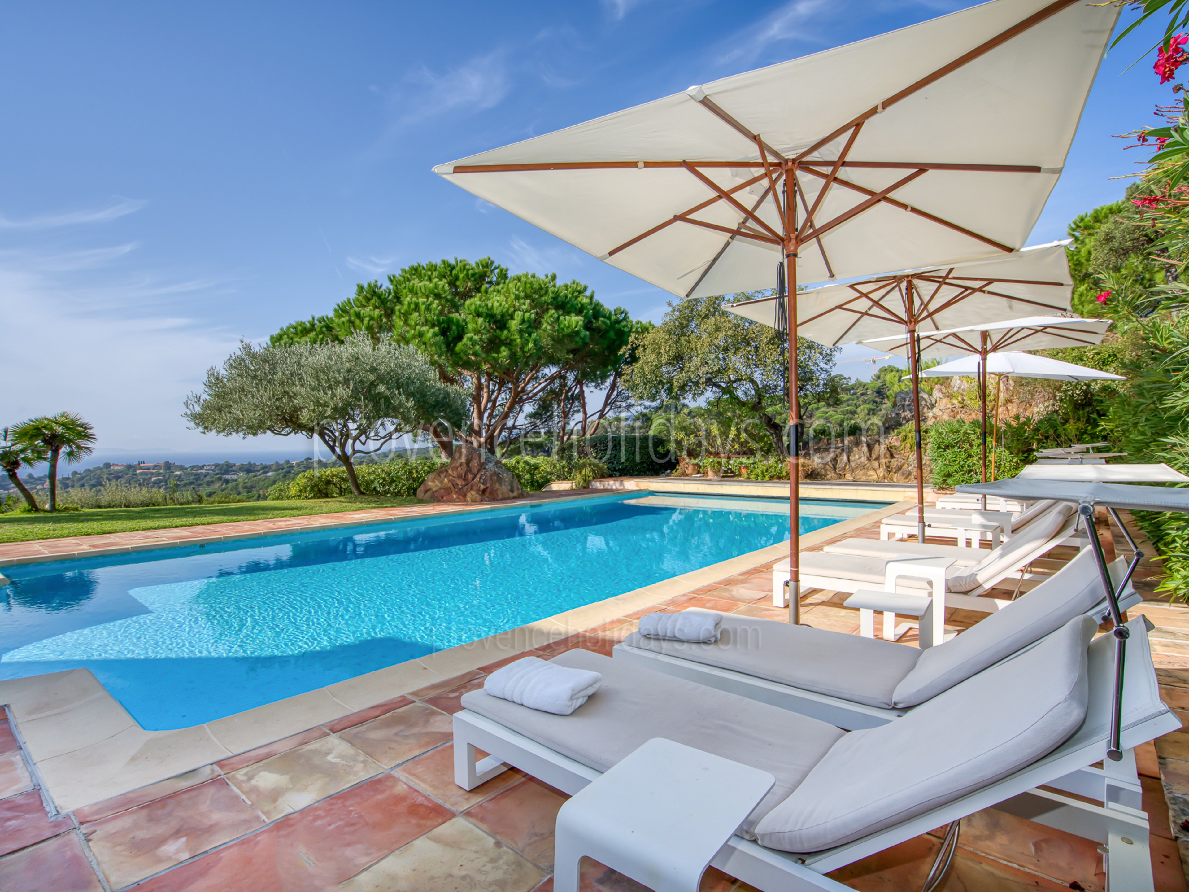 4 - Maison Jaspe: Villa: Pool