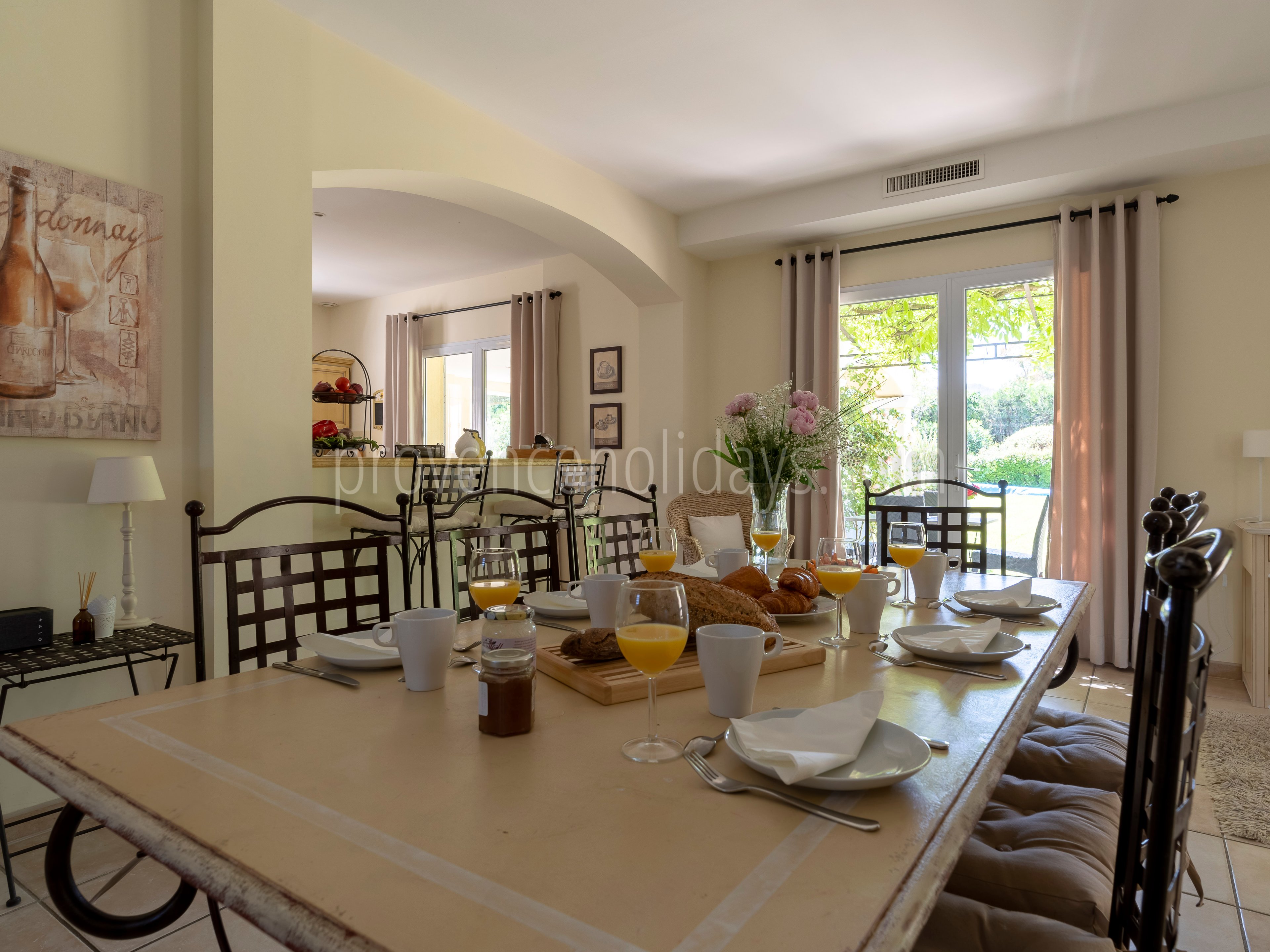 34 - Chez Alare: Villa: Interior
