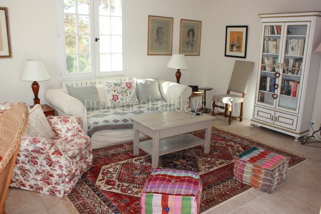 10 - Mas Blauvac: Villa: Interior