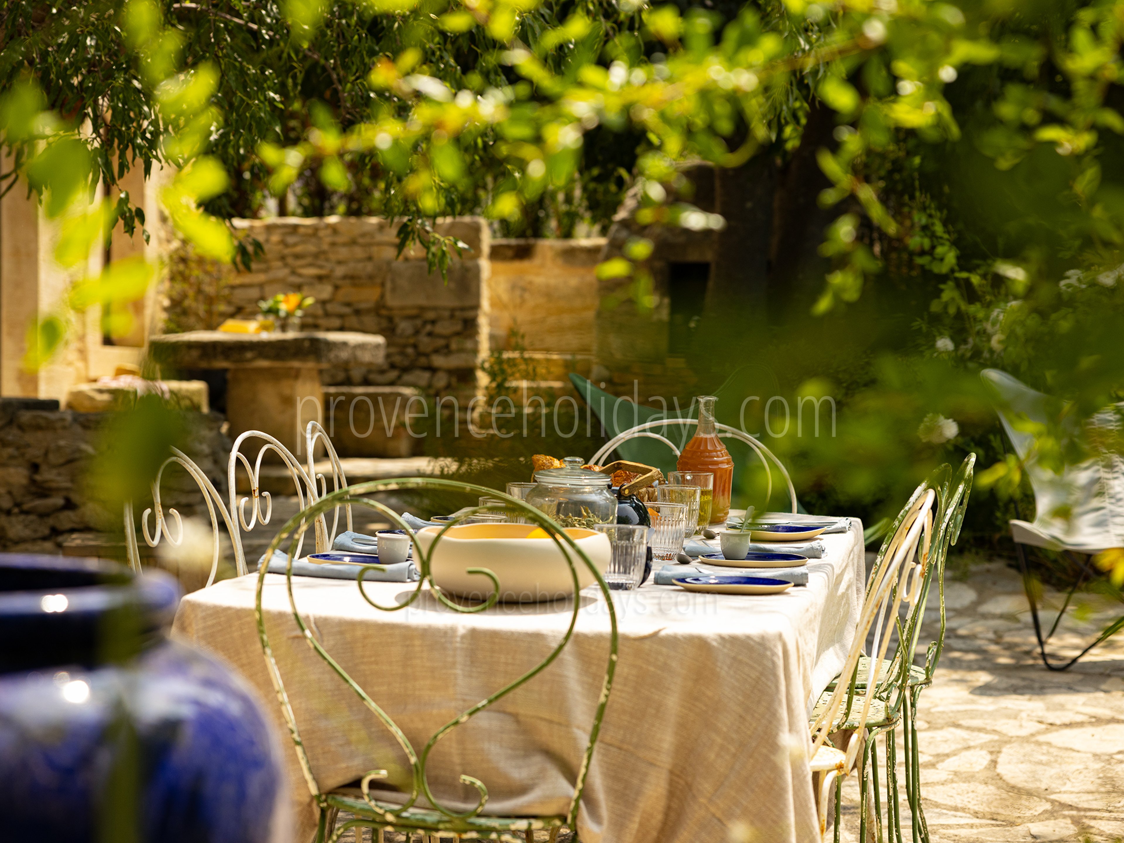 59 - Le Mas Secret: Villa: Exterior