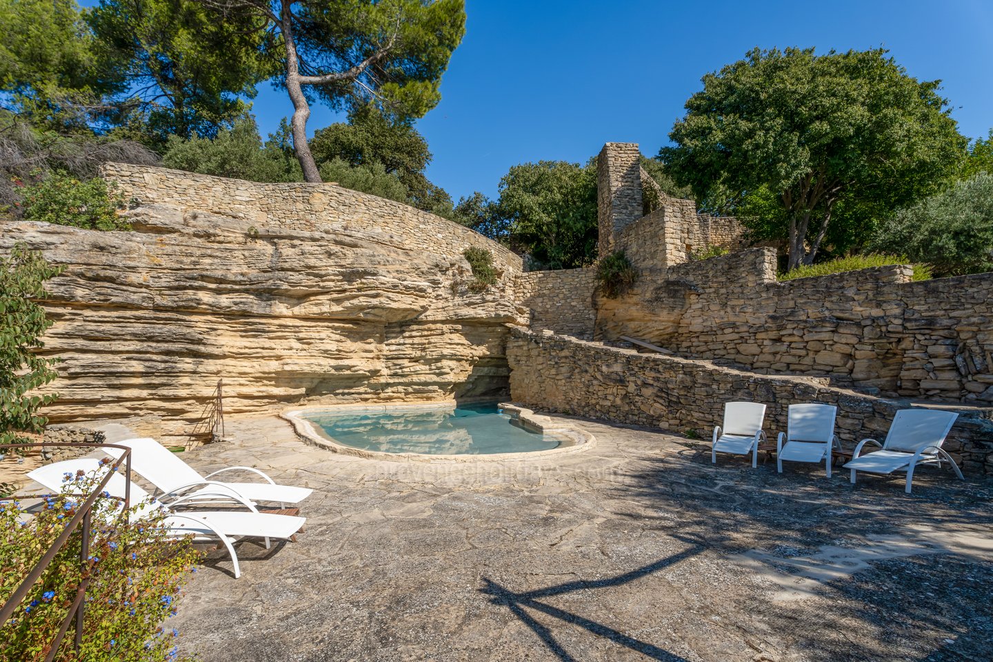 29 - Château de la Roque: Villa: Exterior