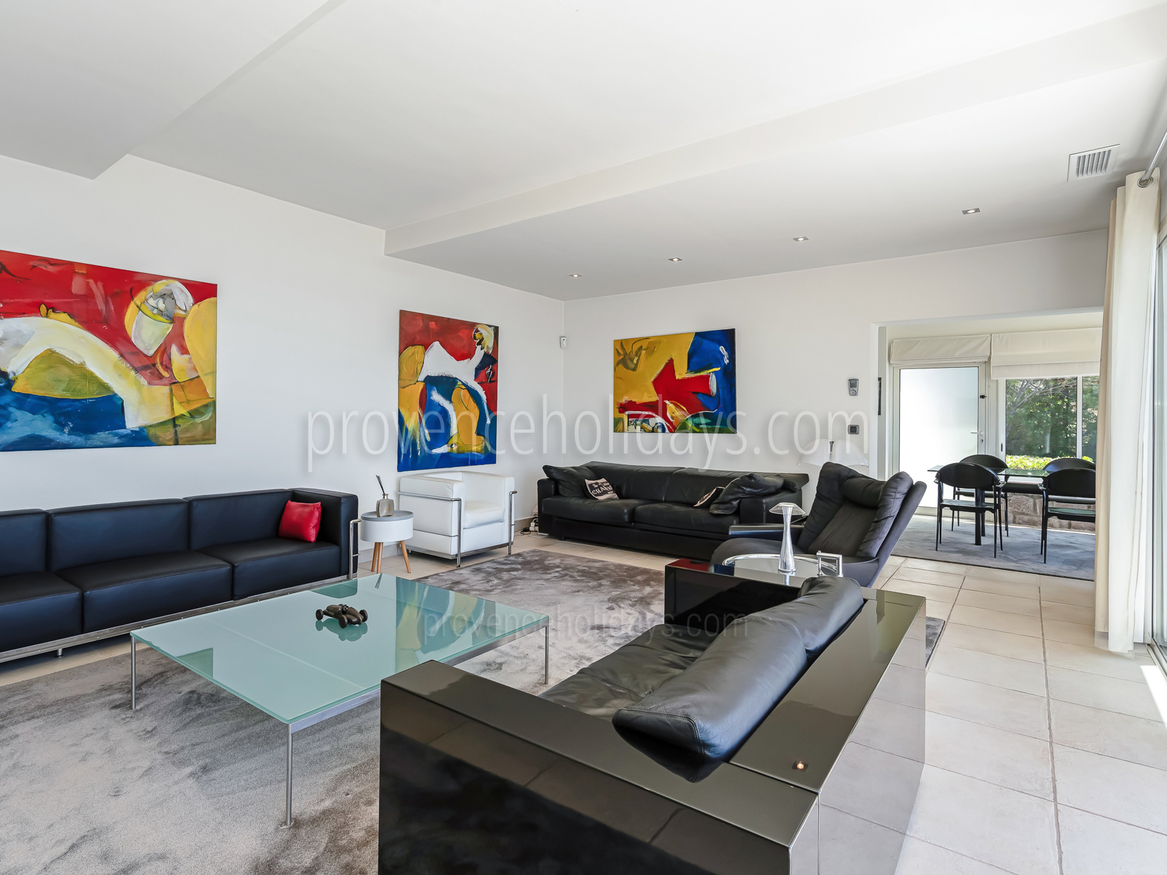 8 - Villa Issa: Villa: Interior