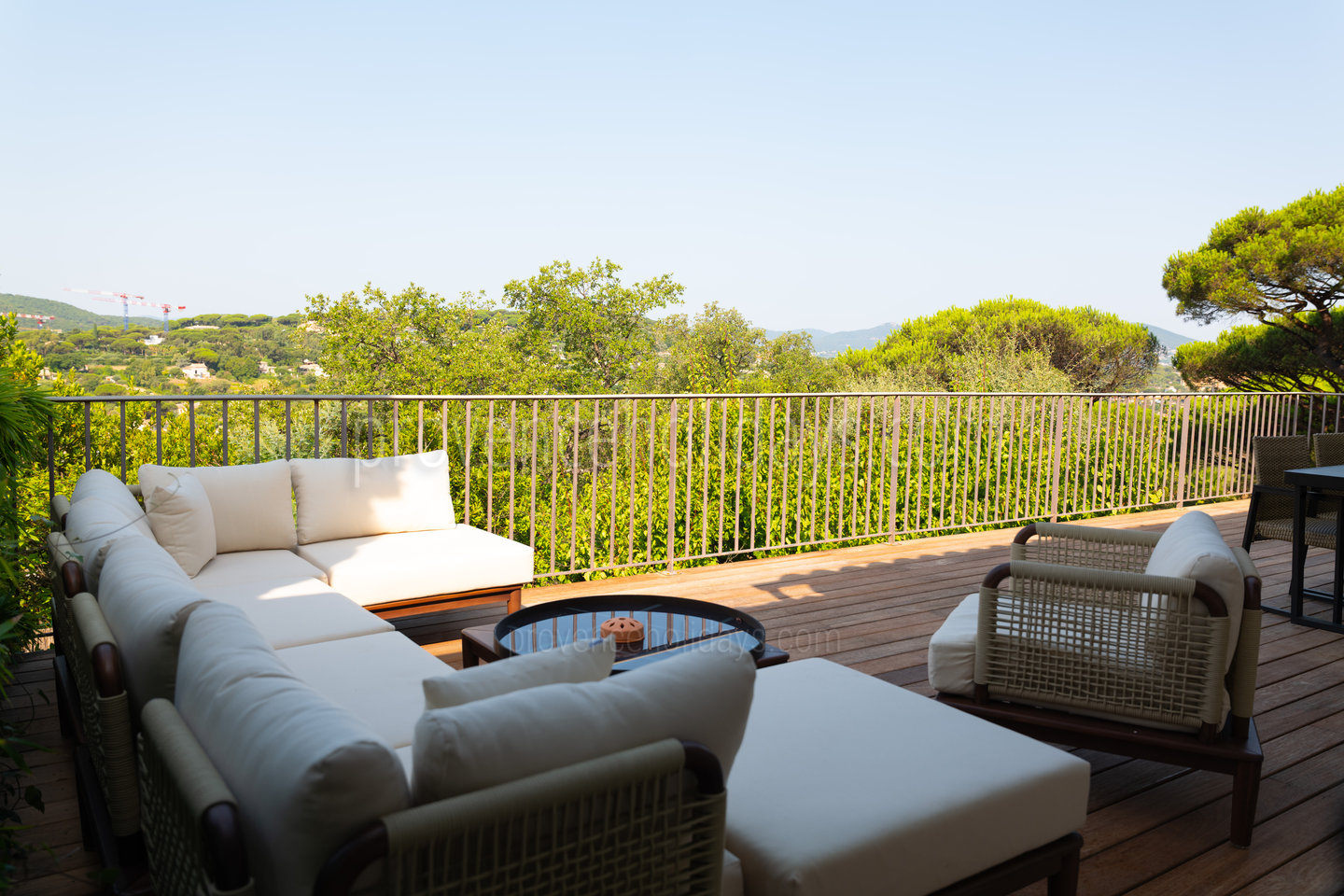 15 - Villa les Pins: Villa: Exterior