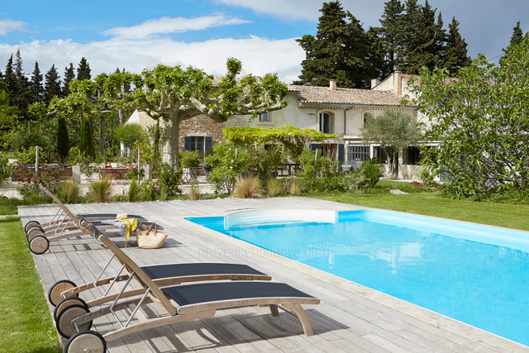 Location de vacances acceptant les animaux avec pool house