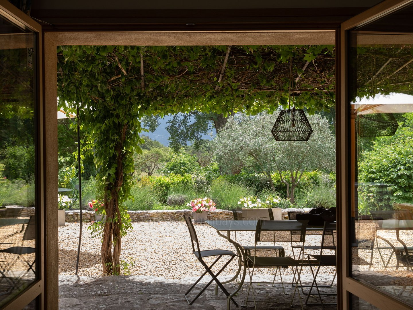 20 - Mas des Sources: Villa: Exterior