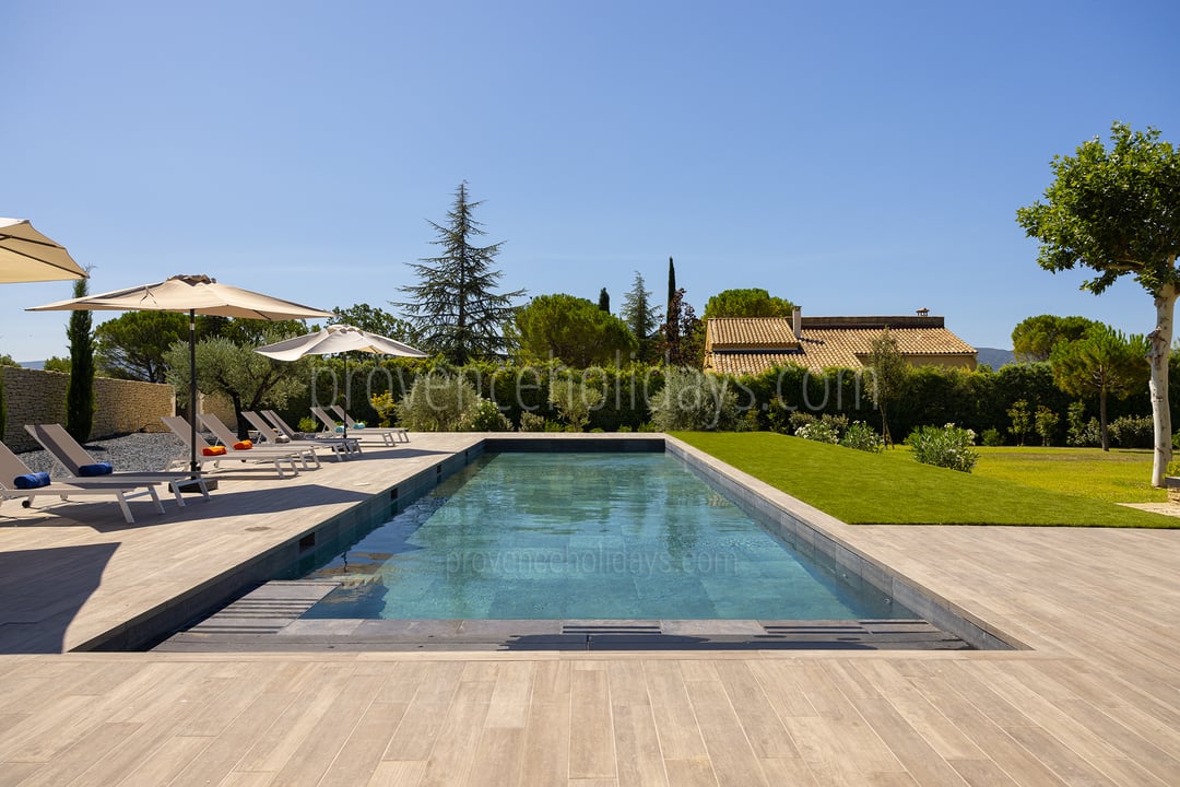 16 - Mas Estelle: Villa: Pool