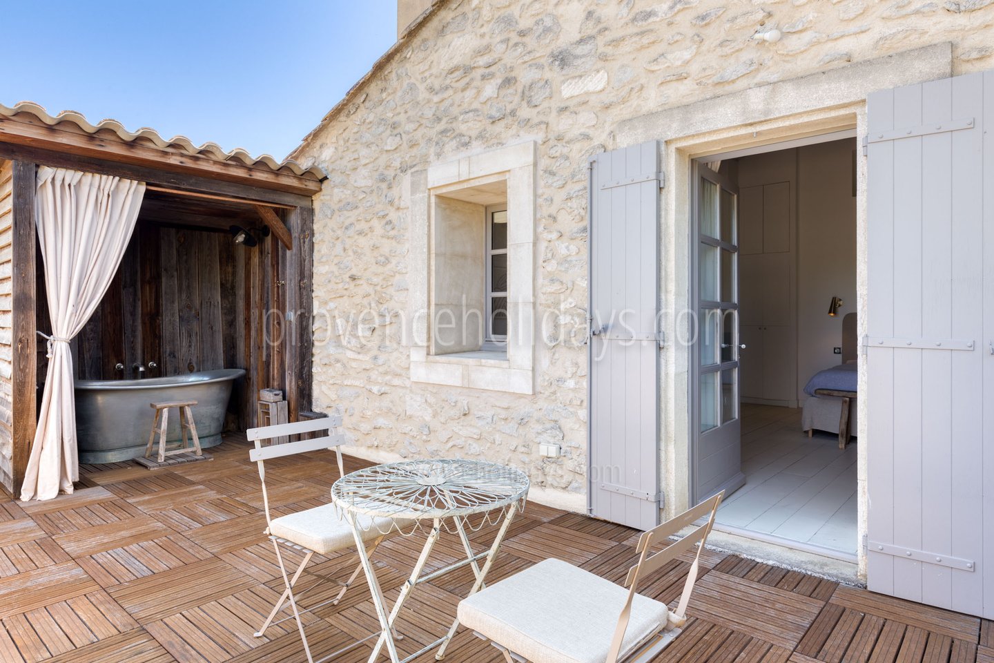 39 - Mas Province: Villa: Exterior