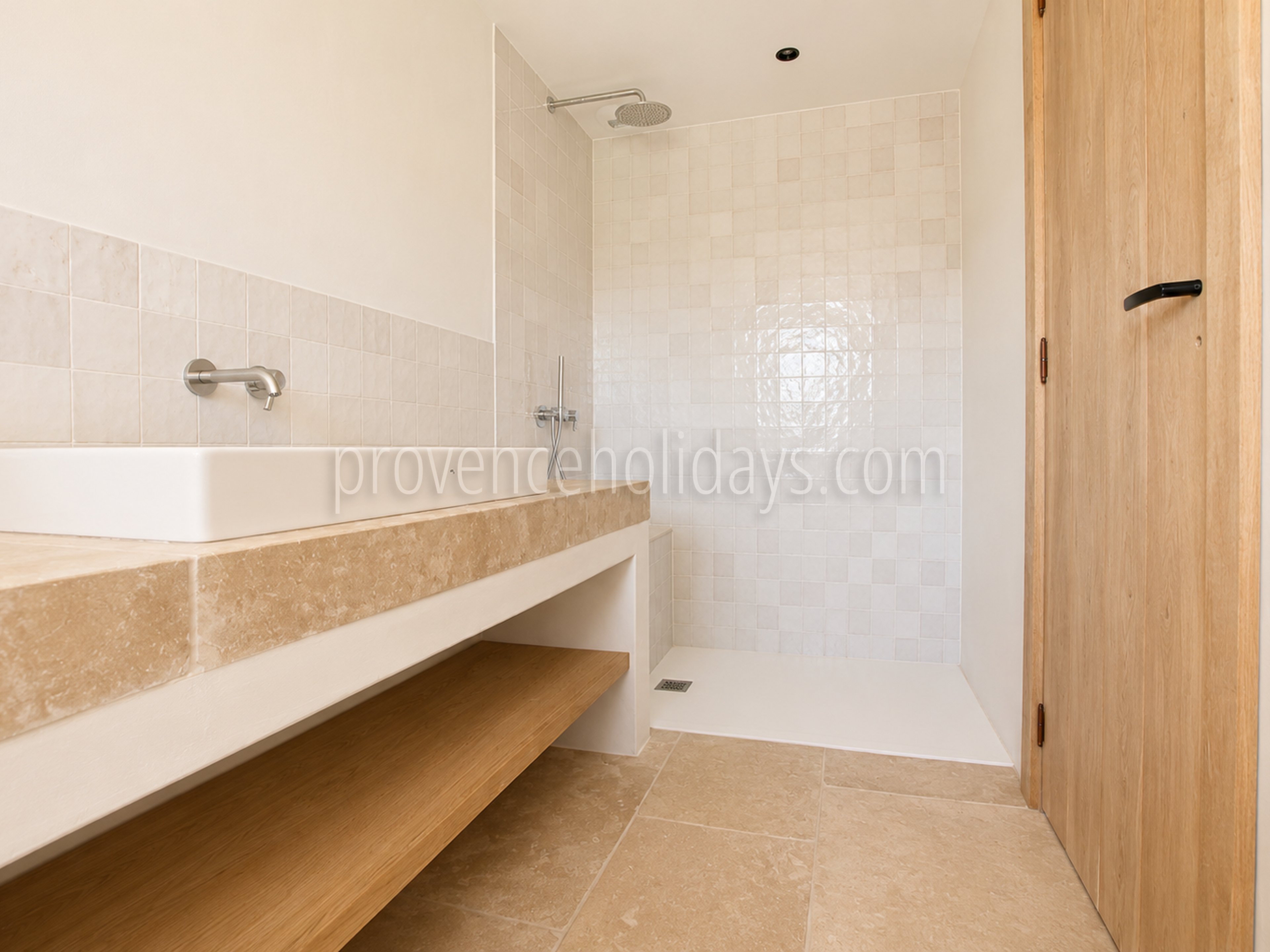 63 - Mas provençal à Eygalières: Villa: Bathroom