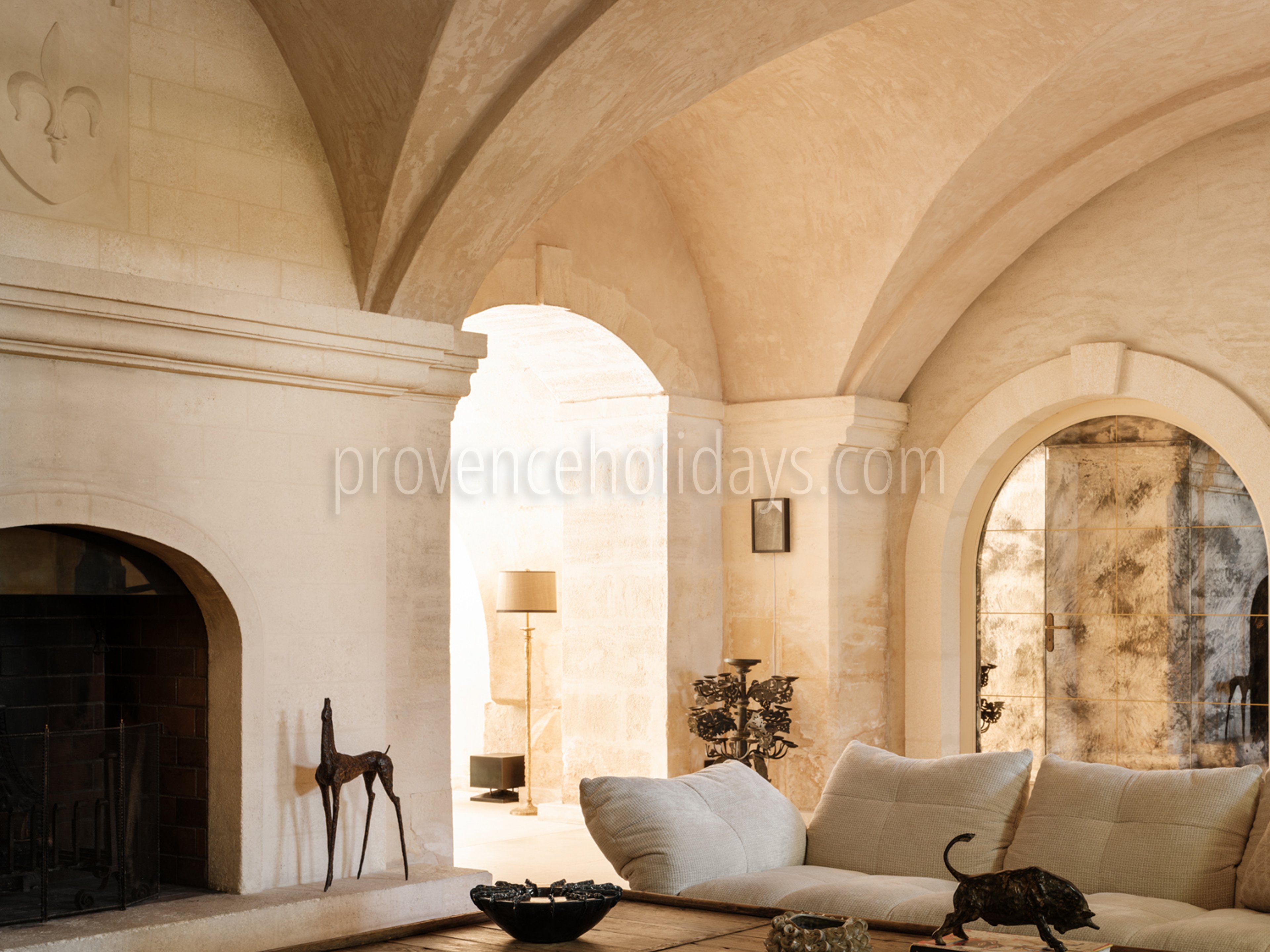70 - Mas de Maussane: Villa: Interior