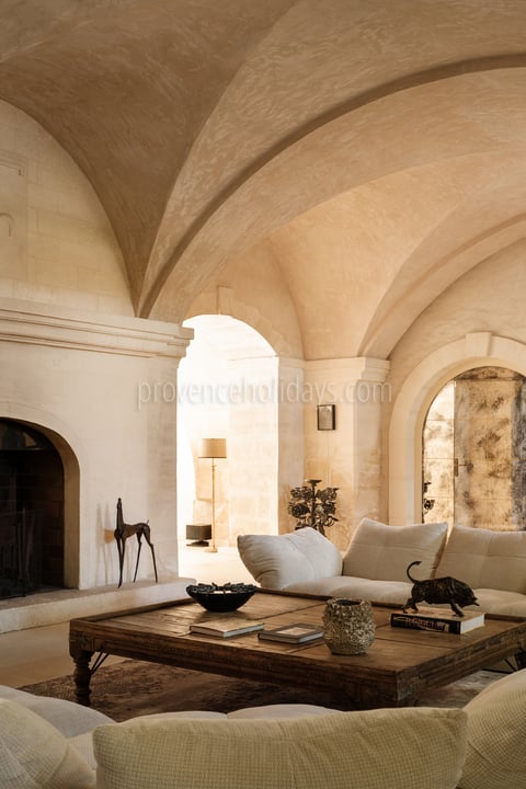 70 - Mas de Maussane: Villa: Interior