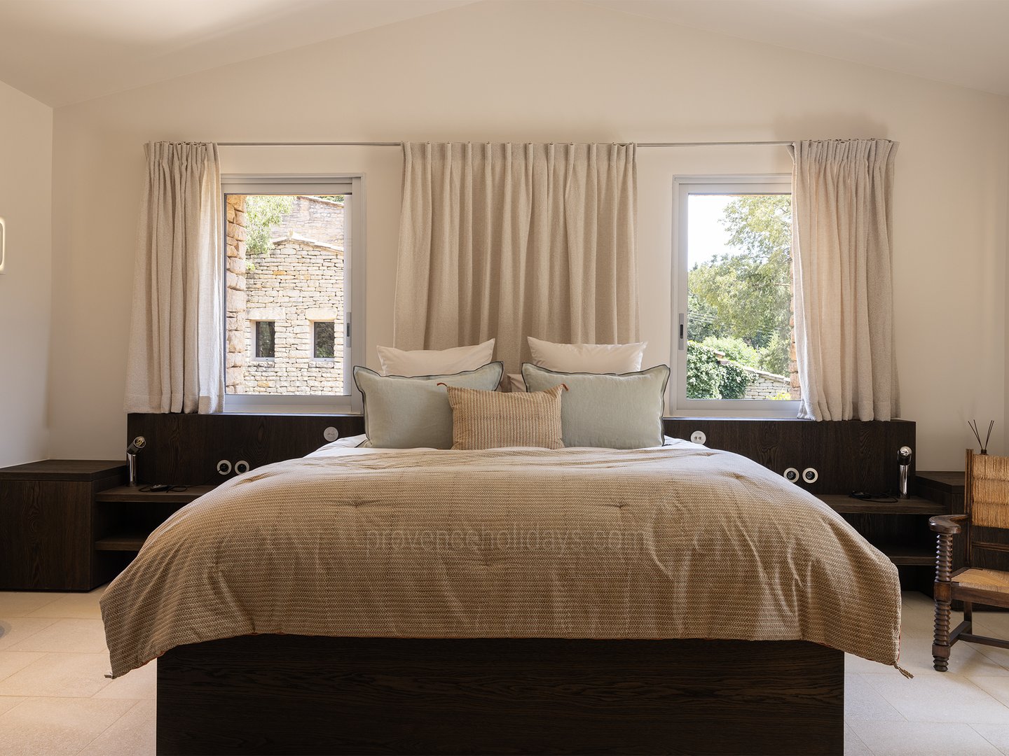 35 - Grand Mas de Provence: Villa: Bedroom