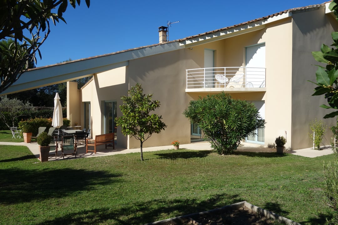 2 - Villa de la Roque: Villa: Exterior