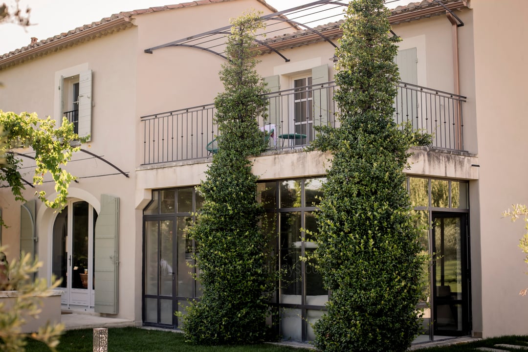 17 - Mas Marius: Villa: Exterior