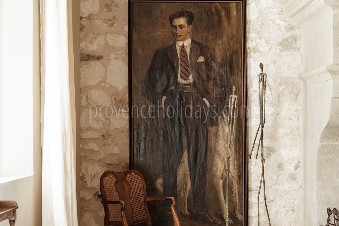 19 - Mas des Oliviers: Villa: Interior
