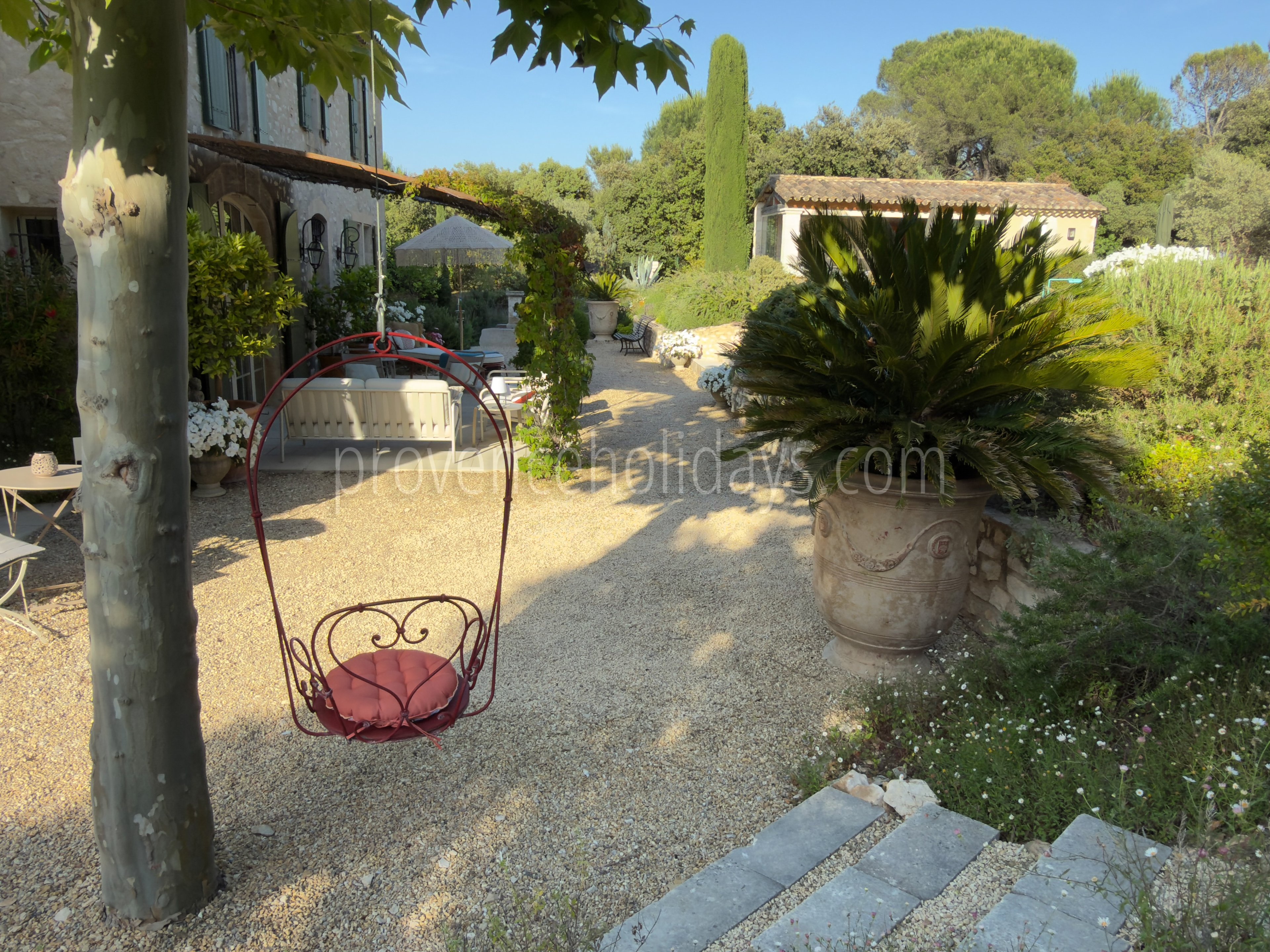 67 - Le Mas de la Cabro: Villa: Exterior