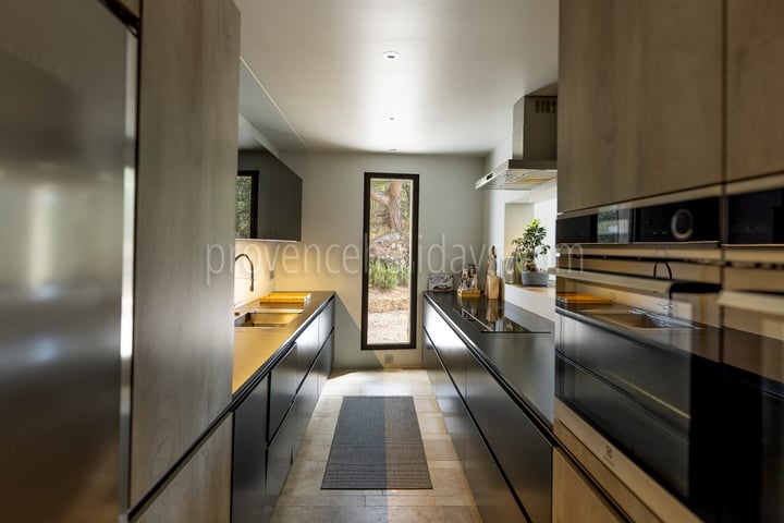 17 - Le Domaine de L\'Or Vert: Villa: Interior