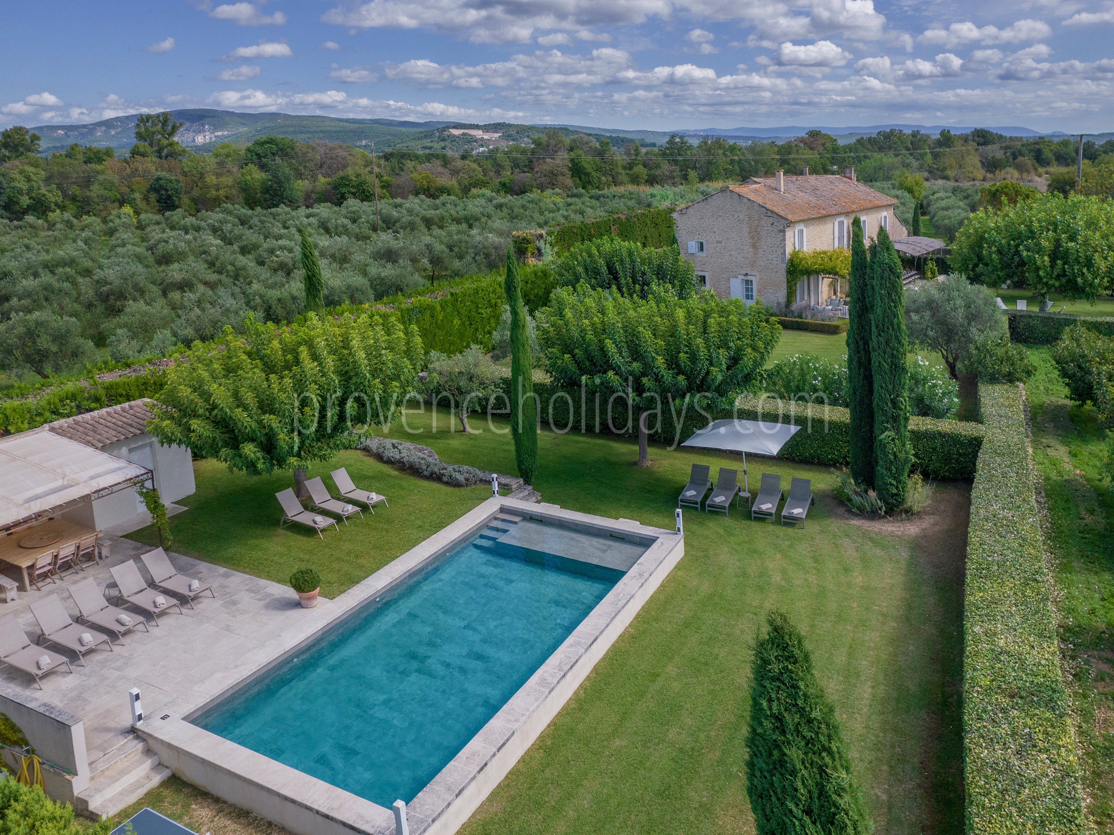 63 - Maison Robion: Villa: Pool
