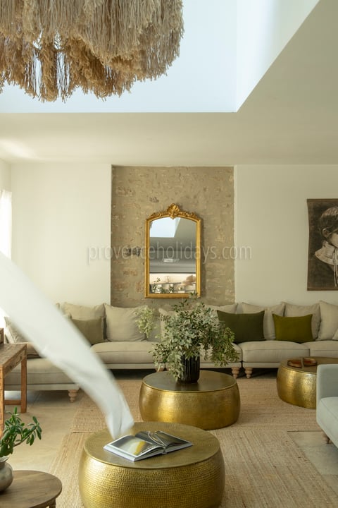 125 - Mas du Carlet: Villa: Interior