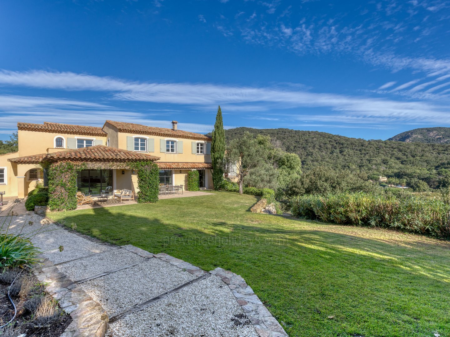 9 - Villa Luminosa: Villa: Exterior