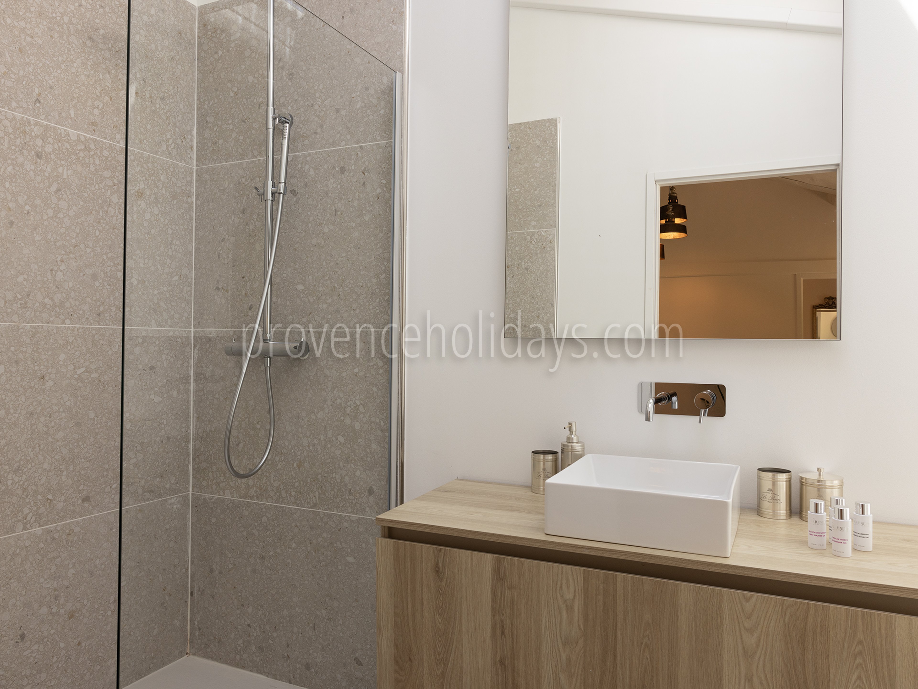 55 - Mas du Carlet: Villa: Bathroom