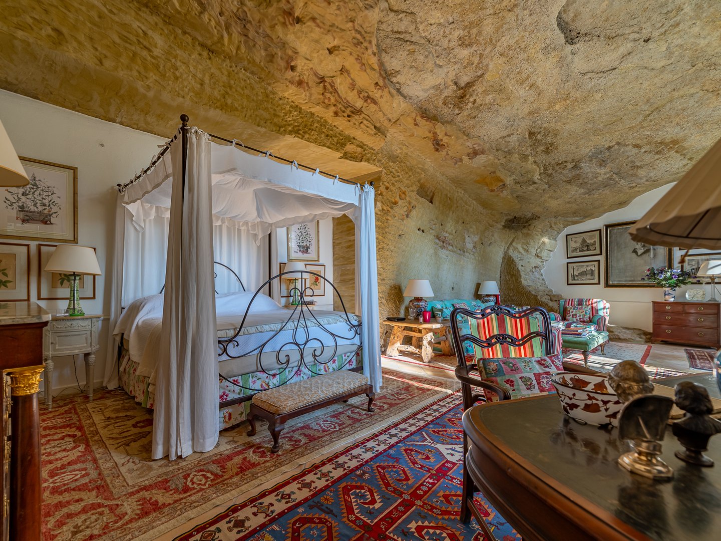 6 - Domaine Fontbrune: Villa: Bedroom