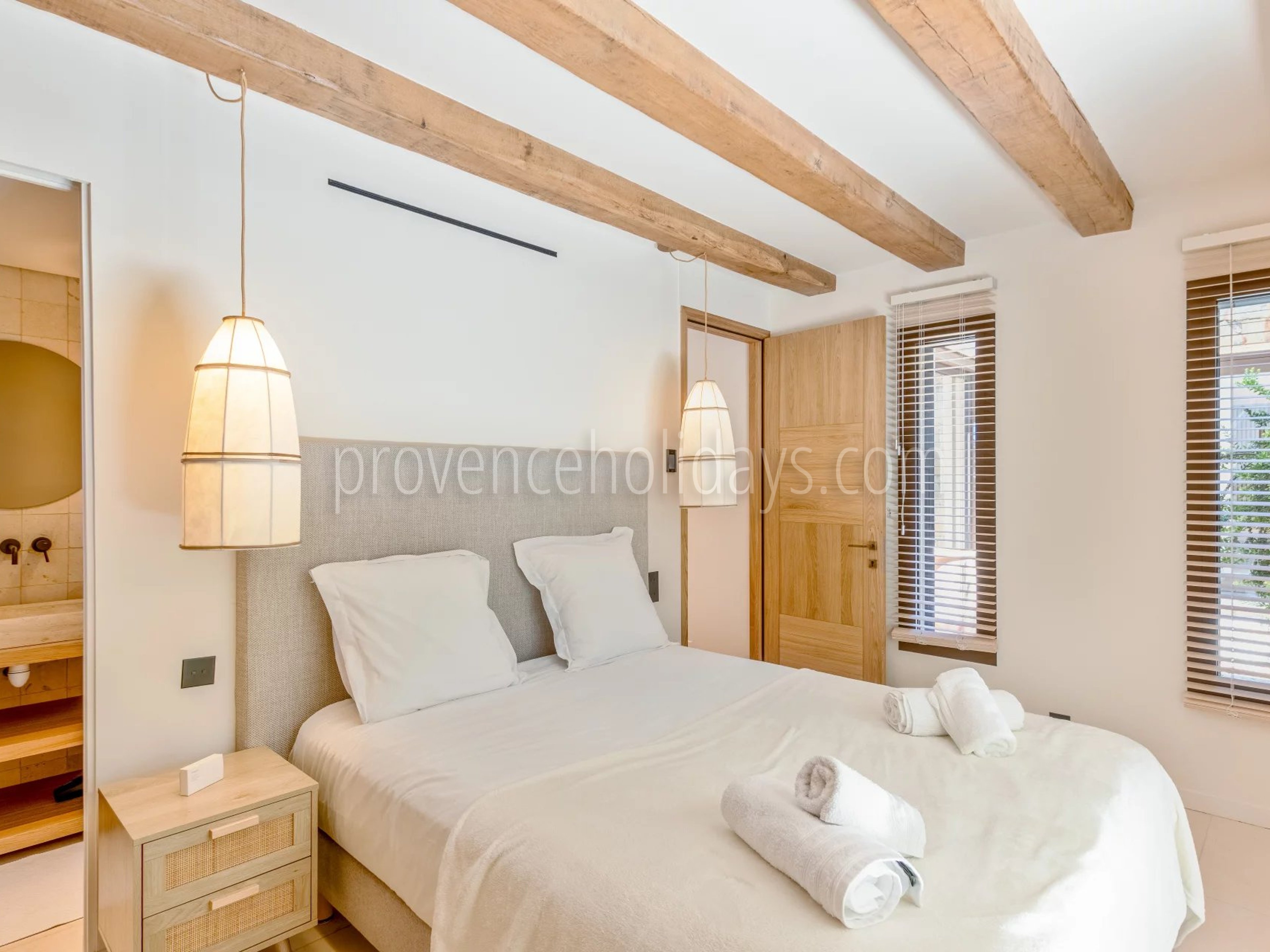 25 - Ebenerdige Villa in Ramatuelle: Villa: Bedroom