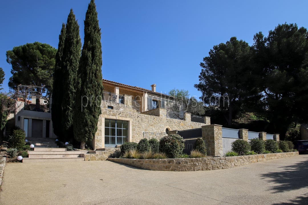 2 - Villa Côté Est: Villa: Exterior