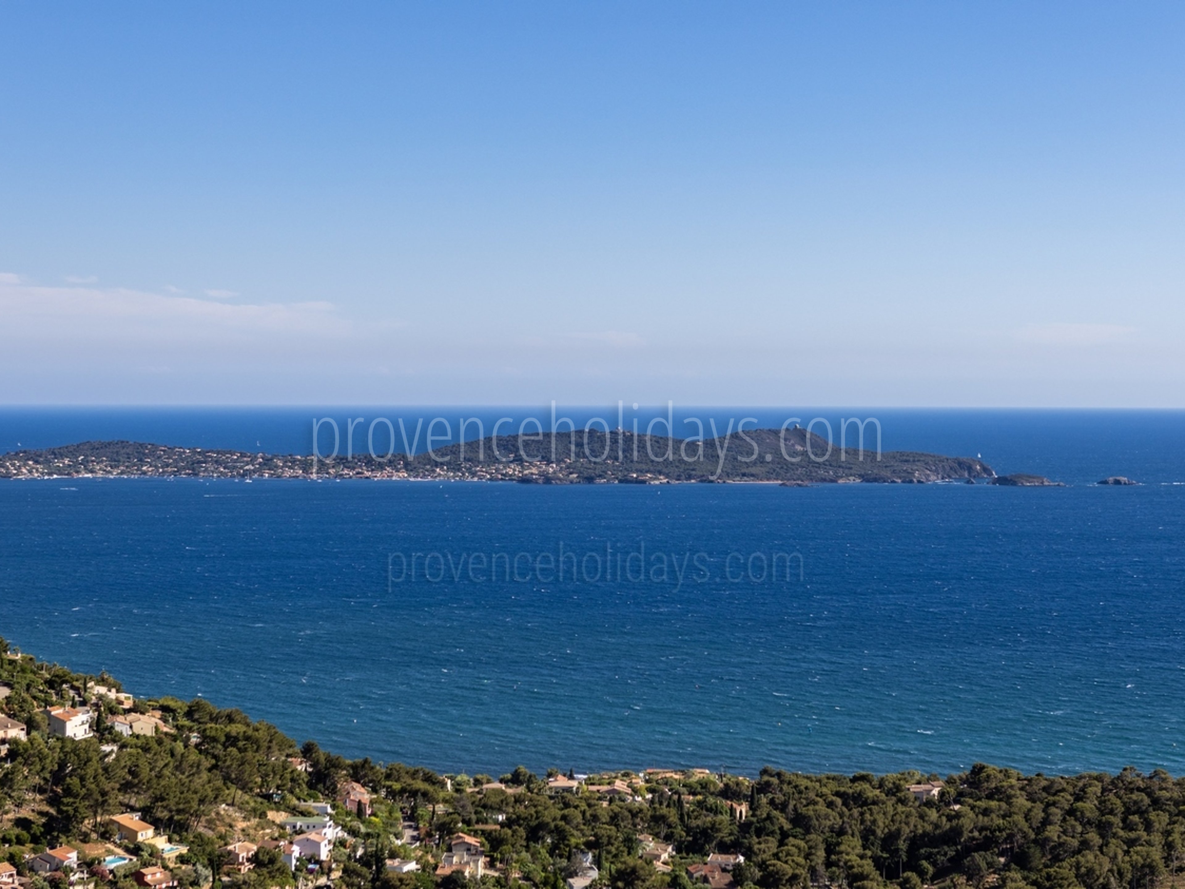 81 - Villa du Var: Villa: Exterior
