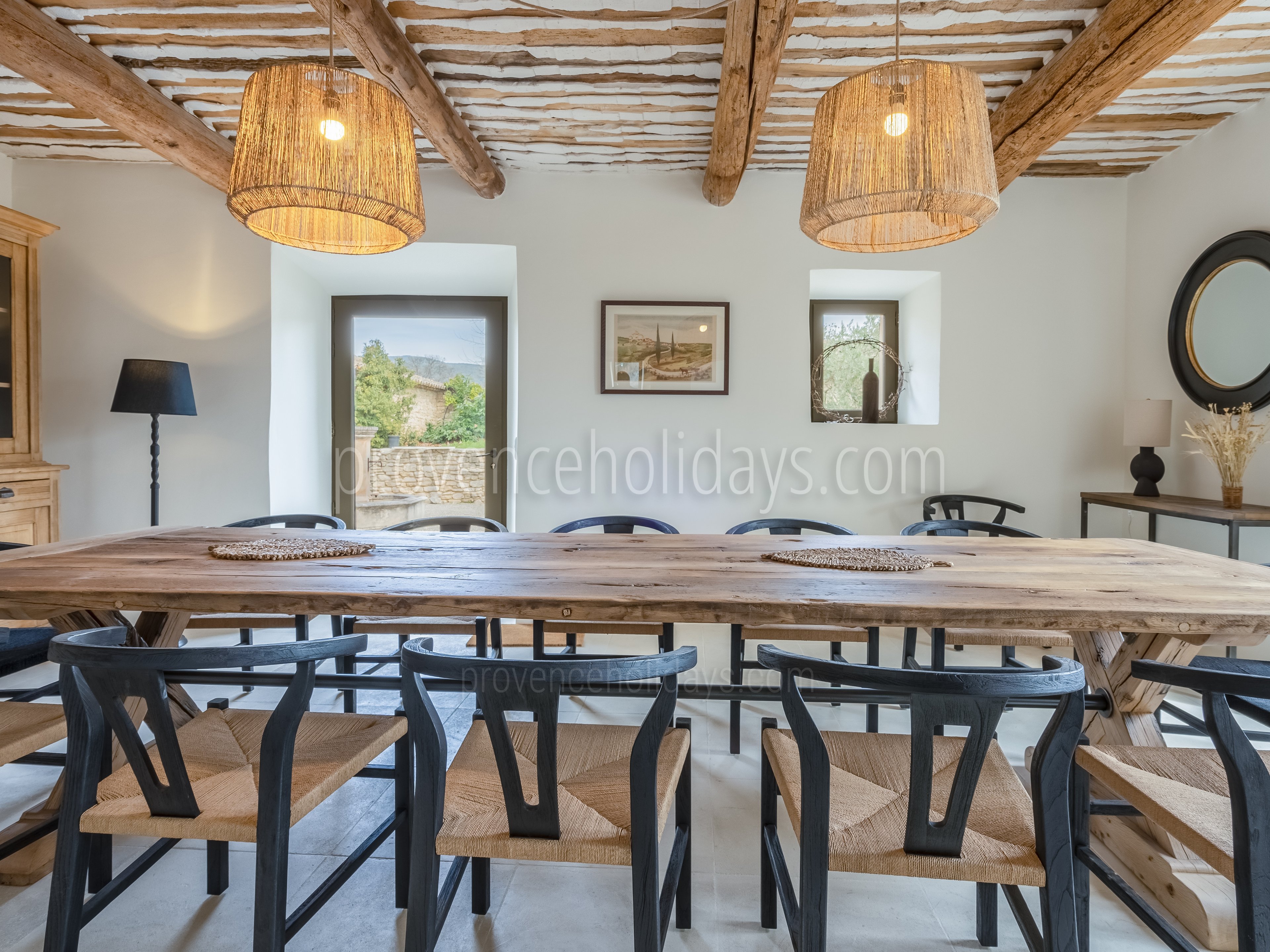 27 - La Bastide des Sources: Villa: Interior - Main Dining Room