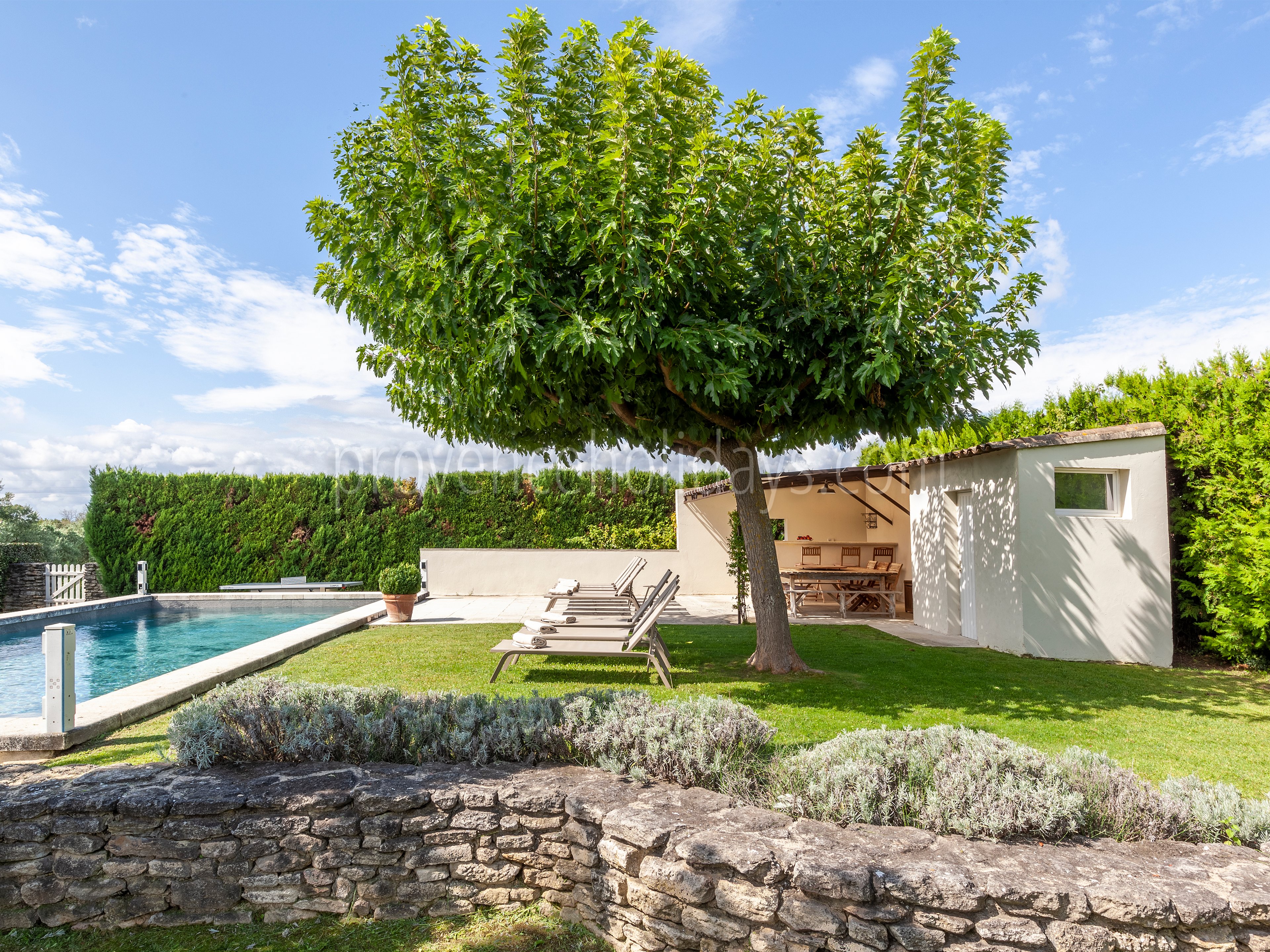 10 - Maison Robion: Villa: Exterior