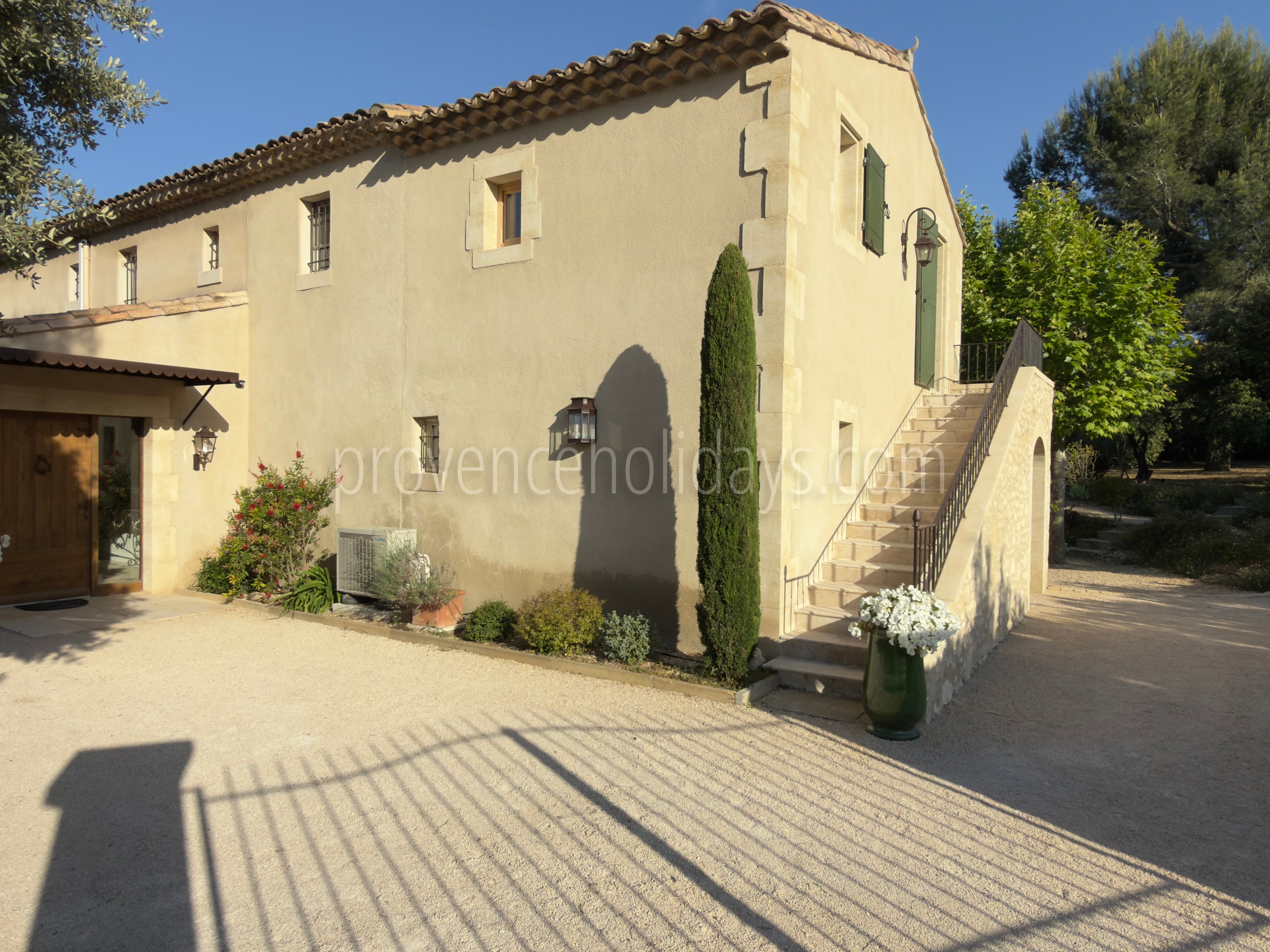70 - Le Mas de la Cabro: Villa: Exterior