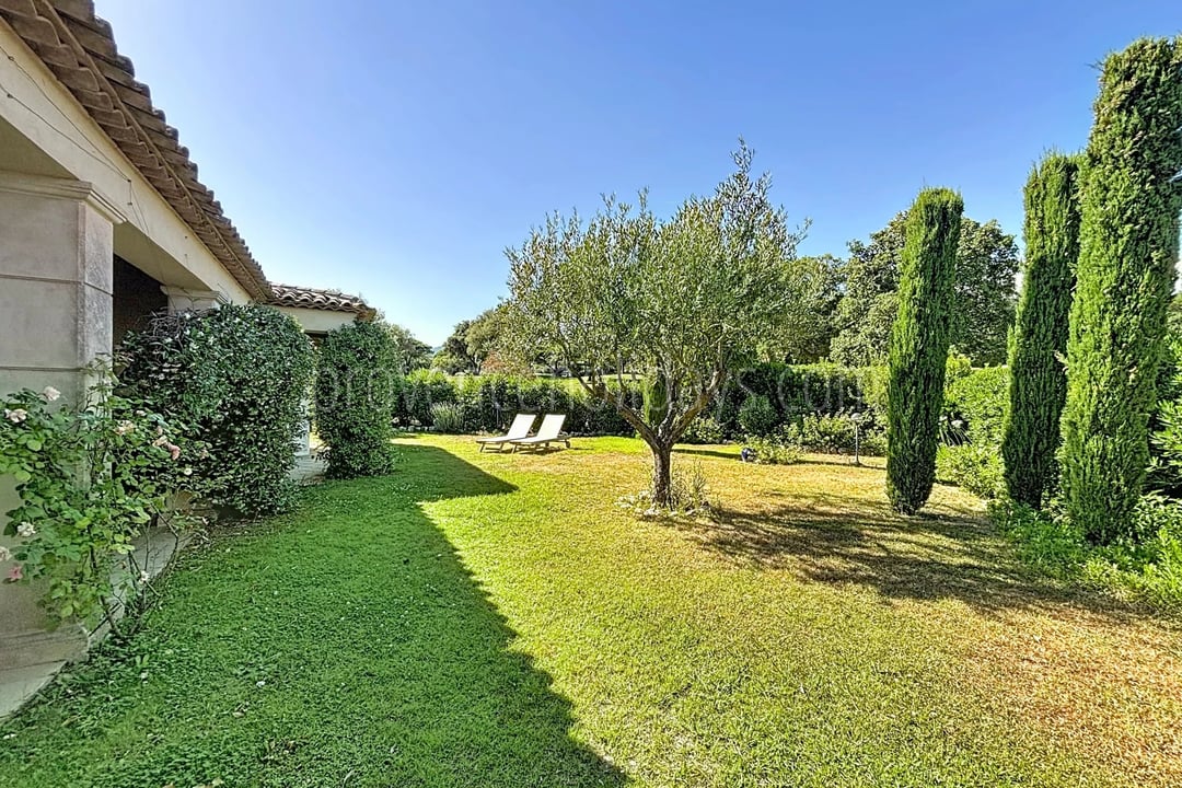 10 - Provenzalische Villa in Grimaud: Villa: Exterior