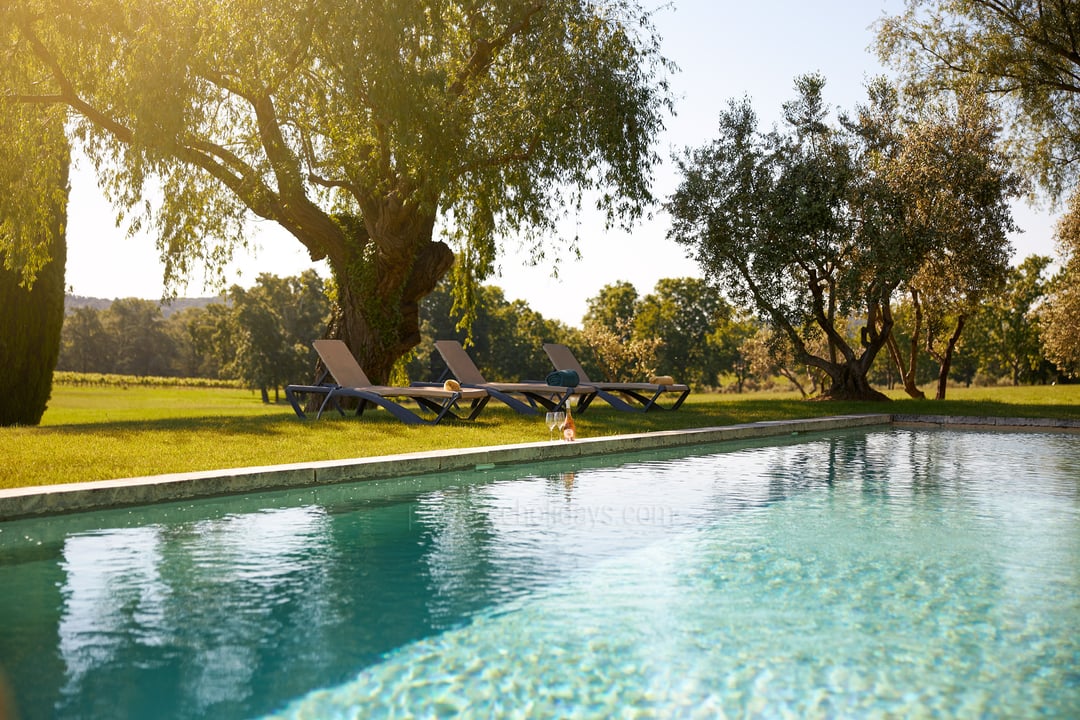 14 - Bastide de Luberon: Villa: Pool