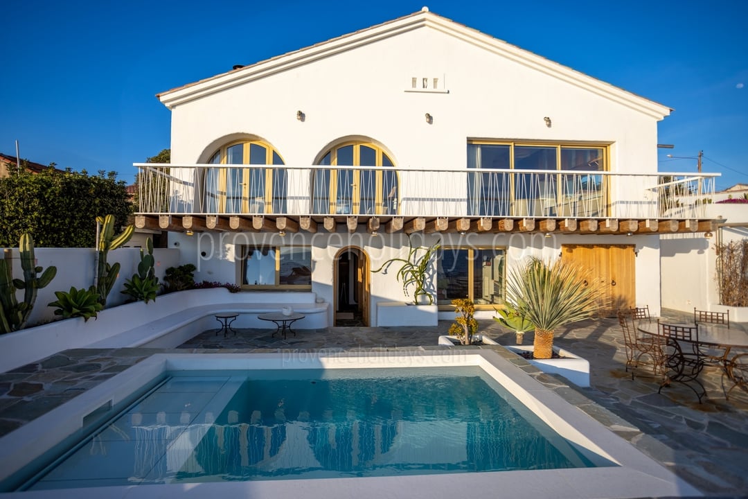 2 - Villa Nina: Villa: Exterior