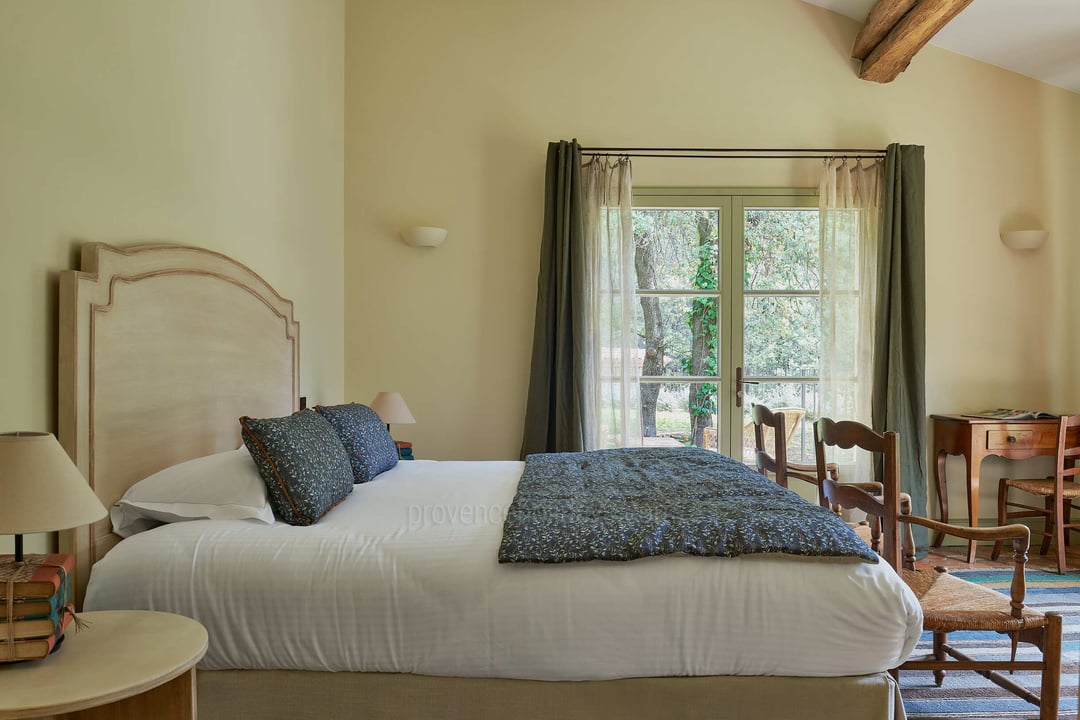 3 - Bastide Harmonie: Villa: Bedroom