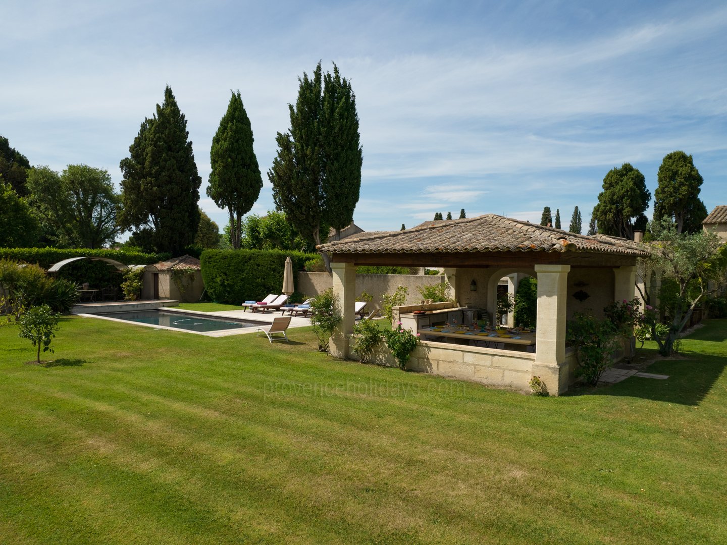 78 - Le Domaine des Cyprès: Villa: Exterior