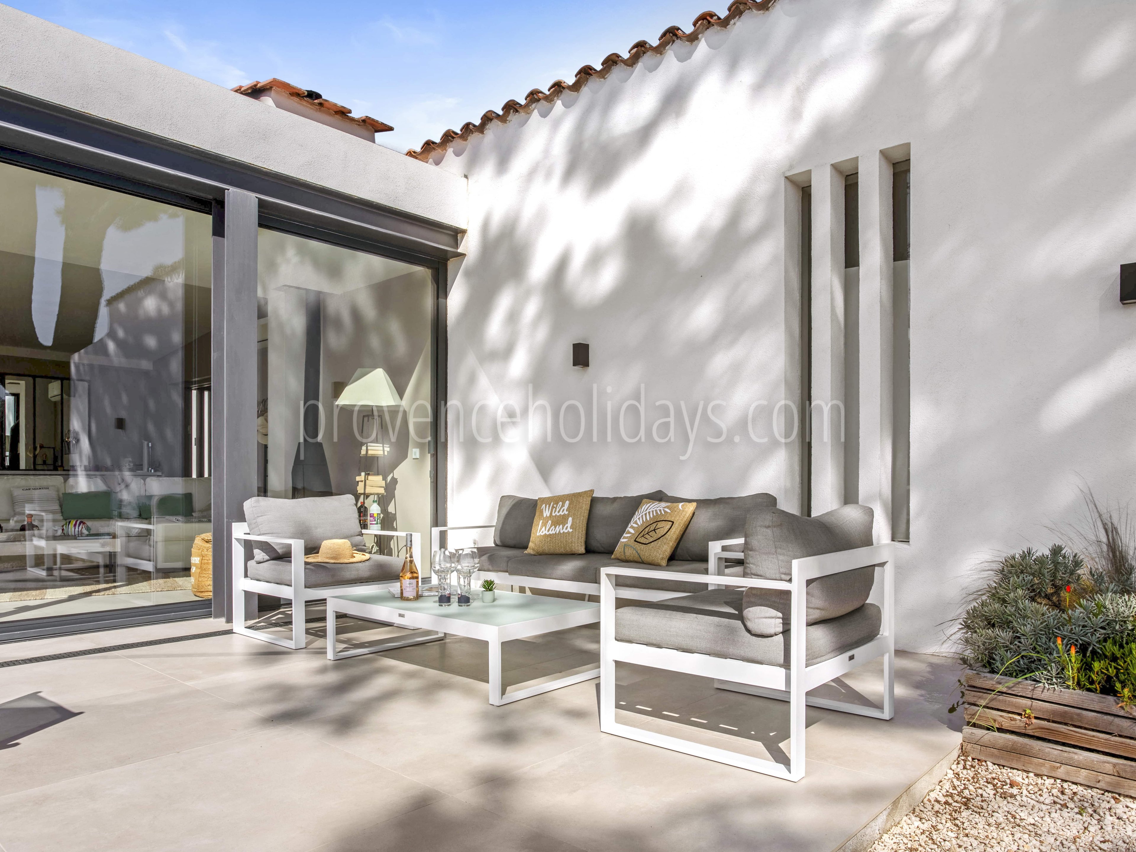 26 - Villa Glory: Villa: Exterior