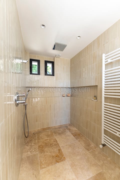 18 - Villa Lagon: Villa: Bathroom